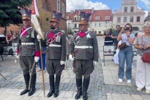 14.06.2025. Sandomierz. Uroczystość patriotyczna ku czci 14. Pułku Ułanów Jazłowieckich / Fot. Grażyna Szlęzak - Radio Kielce