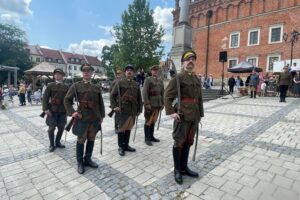 14.06.2025. Sandomierz. Uroczystość patriotyczna ku czci 14. Pułku Ułanów Jazłowieckich / Fot. Grażyna Szlęzak - Radio Kielce