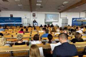 10.06.2025. Kielce. Akademia Nauk Stosowanych im. prof. E. Lipińskiego. Szkolenie dla przedstawicieli zakładowych Komisji Antymobbingowych / Fot. Daniel Czwartosz - Radio Kielce