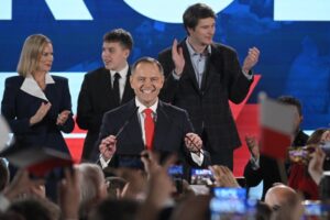 01.06.2025. Warszawa. Sztab wyborczy Karola Nawrockiego / Fot. PAP/Marcin Obara