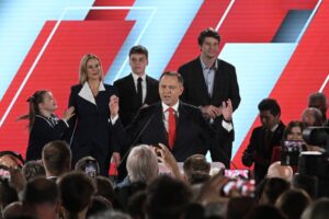 01.06.2025. Warszawa. Sztab wyborczy Karola Nawrockiego / Fot. PAP/Marcin Obara
