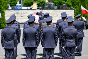 16.06.2025. Sandomierz. Apel z okazji przekazania Flagi Rzeczypospolitej Polskiej 3. Batalionowi Radiotechnicznemu w Sandomierzu / Fot. PAP/Piotr Polak