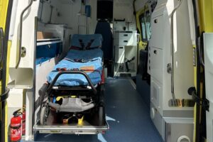 Nowy ambulans Świętokrzyskiego Centrum Ratownictwa Medycznego i Transportu Sanitarnego w Kielcach / źródło: Świętokrzyskie Centrum Ratownictwa Medycznego i Transportu Sanitarnego - Facebook