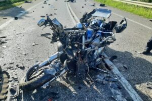 Motocyklista zmarł mimo reanimacji. Śmiertelny wypadek w Woli Jachowej