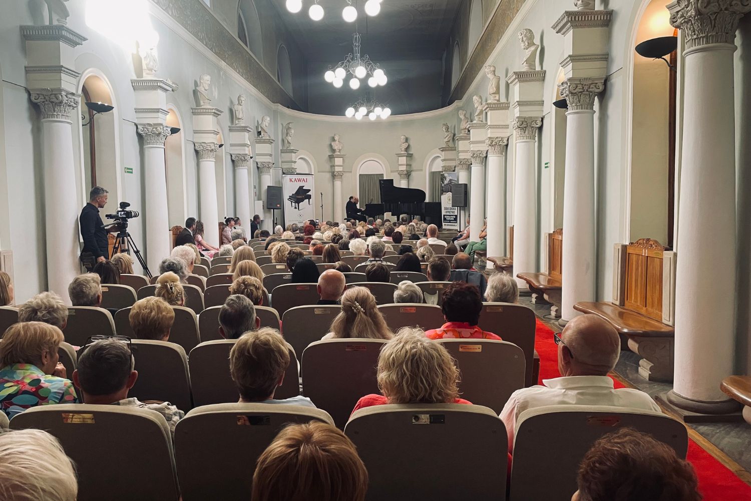 Opera na cztery ręce na Międzynarodowym Festiwalu im. Krystyny Jamroz - Radio Kielce 28.06.2025. Busko-Zdrój. XXXI Międzynarodowy Festiwal Muzyczny im. Krystyny Jamroz w Busku-Zdroju. Sanatorium Marconi. Koncert „Dwóch Włochów w operze” / Fot. Dorota Klusek - Radio Kielce