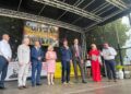 29.06.2025. Ossolin. Mateusz Damięcki uhonorowany nagrodą Kryształowe Berło / Fot. Grażyna Szlęzak - Radio Kielce