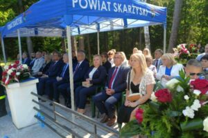 21.06.2025. Skarżysko-Kamienna. Upamiętnienie ofiar hitlerowskiego mordu, dokonanego na Brzasku / Fot. Iwona Jeziorska - wiceprezydent Skarżyska-Kamiennej - Facebook