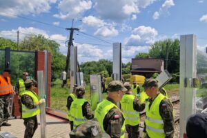 14.06.2025. Sandomierz. Ćwiczenia przeciwpowodziowe / Fot. Marcin Piwnik