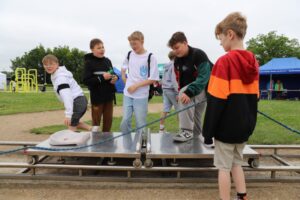 13.06.2025. Regionalne Centrum Naukowo - Technologiczne w Podzamczu koło Chęcin. Piknik pod hasłem „Zdrowe i Bezpieczne Wakacje 2025” / Fot. Urząd Marszałkowski Województwa Świętokrzyskiego