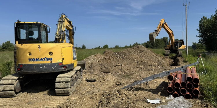 Daleszyce będą lepie skanalizowane. Prace już trwają