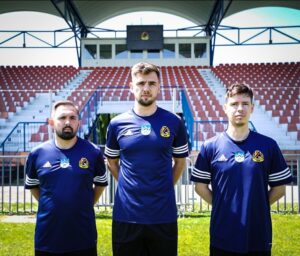 30.06.2025. Ostrowiec Św. Na zdjęciu (od lewej): Patryk Mrugacz, Piotr Sojda i Bartłomiej Pucuła / Fot. KSZO 1929 Ostrowiec Świętokrzyski - Facebook