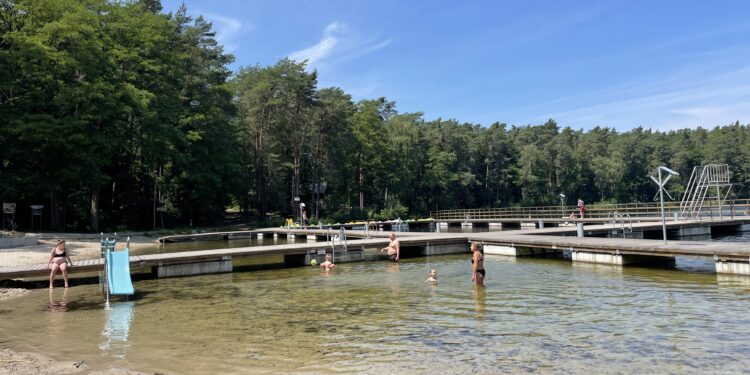 28.06.2025. Golejów. Kąpielisko / Fot. Grażyna Szlęzak - Radio Kielce