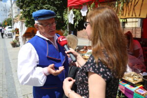 28.06.2025. Kielce. Konkurs kulinarny pn. „Bitwa Regionów” / Fot. Wiktor Taszłow - Radio Kielce
