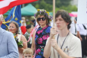 29.06.2025. Miasto i Gmina Morawica otrzymały Tablicę Honorową Rady Europy, nagrodę przyznawaną za aktywne działanie na rzecz współpracy i partnerstwa pomiędzy miastami państw europejskich / Fot. Wiktor Taszłow - Radio Kielce