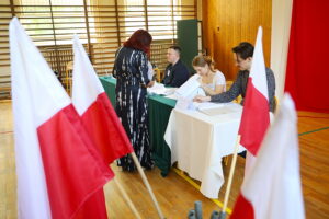 01.06.2025. Kielce. Komisja wyborcza nr 14. Wybory prezydenckie II tura / Fot. Wiktor Taszłow - Radio Kielce