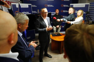 01.06.2025. Kielce. Komitet wyborczy Rafała Trzaskowskiego / Fot. Wiktor Taszłow - Radio Kielce