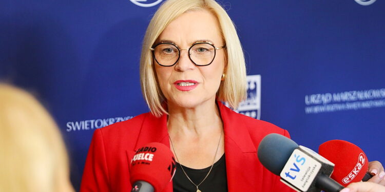Afery z dotacją dla zięcia ciąg dalszy. Marszałek idzie do prokuratury, KO mówi, że nie odpuści