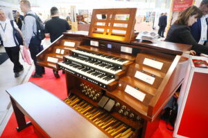 02.06.2025 Kielce. Targi SACROEXPO / Fot. Wiktor Taszłow - Radio Kielce