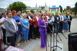 Świętokrzyski PiS świętuje zwycięstwo i zapowiada, że to nie koniec - Radio Kielce