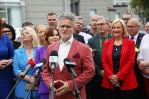 Świętokrzyski PiS świętuje zwycięstwo i zapowiada, że to nie koniec - Radio Kielce