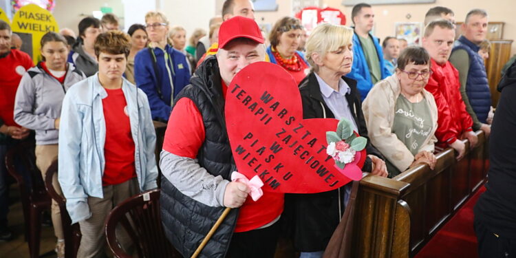 03.06.2025. Masłów. 18. Spotkanie Integracyjne Dzieci i Młodzieży o Specjalnych Potrzebach Edukacyjnych z województwa świętokrzyskiego i diecezji kieleckiej / Fot. Wiktor Taszłow - Radio Kielce