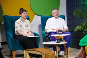 Audycja „Dzień Dobry, to Ja! Rozmowy inne niż wszystkie w Radiu Kielce”. Na zdjęciu: Tomek Dudek i Magda Galas-Klusek / Fot. Wiktor Taszłow - Radio Kielce