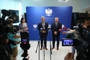 Będą remonty schronów i szkolenia dla włodarzy miast