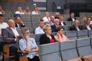 05.06.2025. Kielce. Briefing prasowy poświęcony rozpoczynającemu się szkoleniu wójtów, burmistrzów oraz prezydentów z województwa świętokrzyskiego w związku z wejściem w życie Ustawy o ochronie ludności i obronie cywilnej / Fot. Wiktor Taszłow - Radio Kielce
