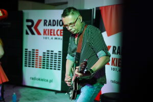 06.06.2025. Studio Gram. Koncert Zuzy Wiśniewskiej / Fot. Wiktor Taszłow - Radio Kielce