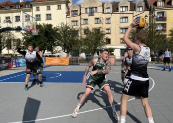 21.06.2025. Ostrowiec Świętokrzyski. Turniej koszykówki 3x3 Quest / Fot. Jakub Rożek - Radio Kielce