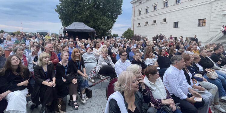 27.06.2025. Sandomierz. Gala wręczenia nagród Festiwalu Filmów i Spotkań Niezwykłych / Fot. Grażyna Szlęzak - Radio Kielce