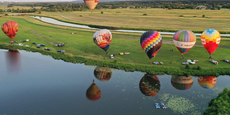 20.06.2025 Pińczów. Balony. I Międzynarodowy Świętokrzyski Festiwal Balonów / Fot. Jarosław Kubalski - Radio Kielce