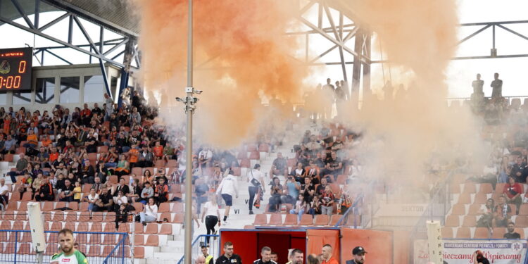 31.05.2025. Ostrowiec Św. 33. kolejka Betclic III ligi: KSZO 1929 - Wisłoka Dębica / Fot. Kamil Król - Radio Kielce