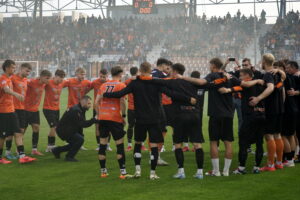 31.05.2025. Ostrowiec Św. 33. kolejka Betclic III ligi: KSZO 1929 - Wisłoka Dębica / Fot. Kamil Król - Radio Kielce