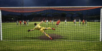 31.05.2025. Ostrowiec Św. 33. kolejka Betclic III ligi: KSZO 1929 - Wisłoka Dębica / Fot. Kamil Król - Radio Kielce