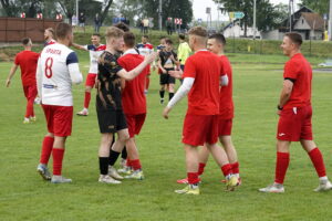 08.06.2025. Kazimierza Wielka. 34. kolejka RS Active IV ligi: Sparta - GKS Nowiny. Awans Sparty do Betclic III ligi / Fot. Kamil Król - Radio Kielce