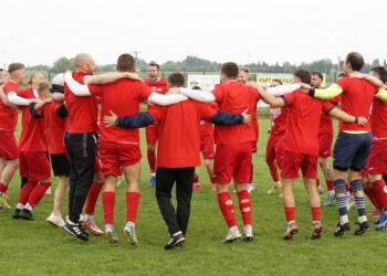 08.06.2025. Kazimierza Wielka. 34. kolejka RS Active IV ligi: Sparta - GKS Nowiny. Awans Sparty do Betclic III ligi / Fot. Kamil Król - Radio Kielce