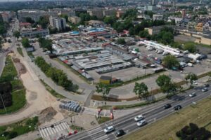 18.06.2025. Kielce. Ulica Seminaryjska i Tarnowska. Targowisko Miejskie. Plac Targowy. Bazary / Fot. Jarosław Kubalski - Radio Kielce