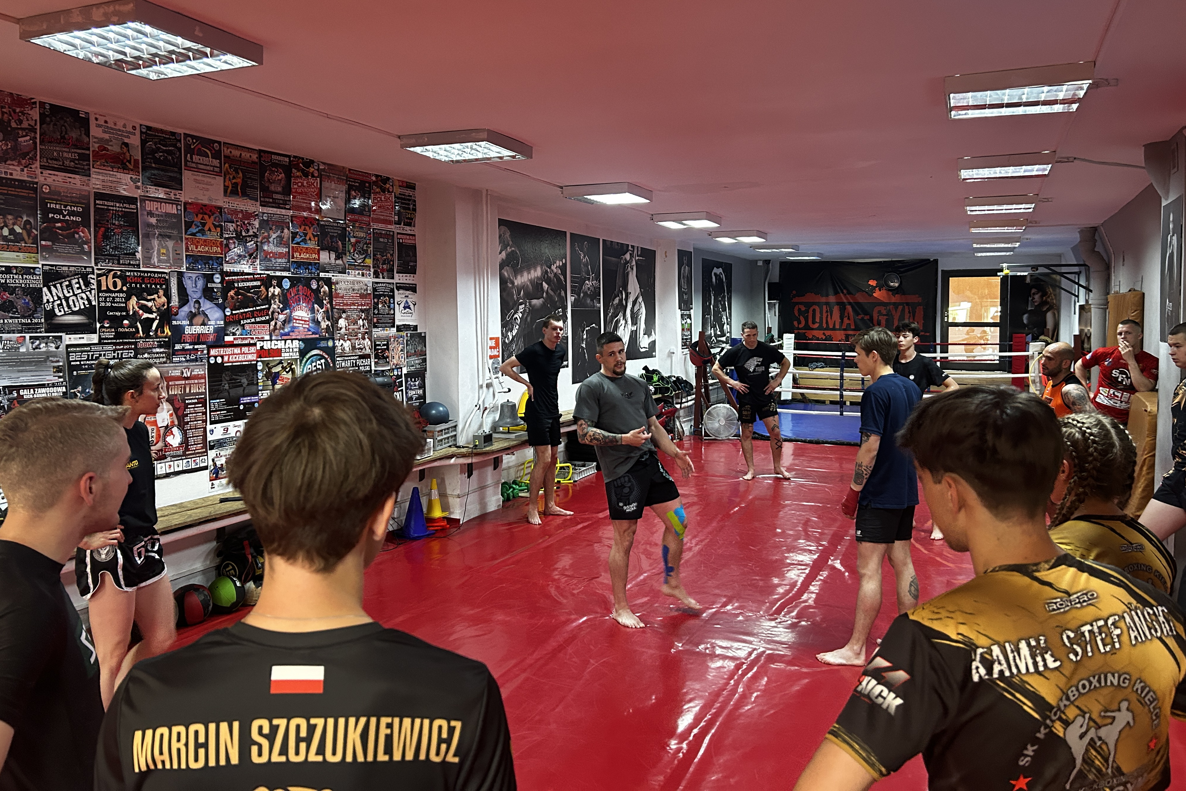Kickboxing na najwyższym poziomie – Muszyński uczył zawodników w Kielcach