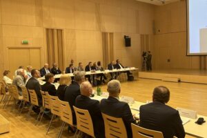 03.06.2025. Kielce. Wojewódzka Rada Dialogu Społecznego w sprawie budowy S74 / Fot. Marcin Marszałek - Radio Kielce