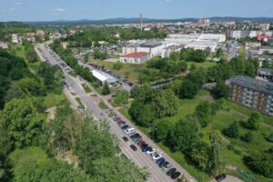 12.06.2025. Kielce. Świętokrzyskie Centrum Onkologii w Kielcach. Parking / Fot. Jarosław Kubalski - Radio Kielce