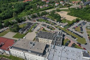 12.06.2025. Kielce. Świętokrzyskie Centrum Onkologii w Kielcach. Parking / Fot. Jarosław Kubalski - Radio Kielce