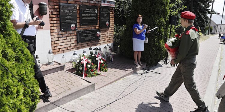 22.06.2025. Chmielnik. Hołd oddziałowi „Wybranieckich” dowodzonemu przez Mariana Sołtysiaka „Barabasza” / Fot. Jarosław Kubalski - Radio Kielce