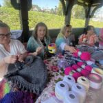 Chwałowianki promują rękodzielnictwo w Światowym Dniu Dziergania