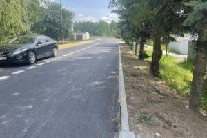 Wyremontowano kawałek drogi. Mieszkańcy zadowoleni - Radio Kielce 18.06.2025. Sandomierz. Wyremontowany odcinek ul. Baczyńskiego / Fot. Grażyna Szlęzak - Radio Kielce