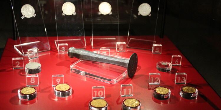 26.06.2022. Wiślica. Otwarcie Muzeum Archeologicznego / Fot. Marta Gajda-Kruk - Radio Kielce