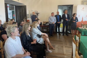 Najlepsi uczniowie wyróżnieni przez burmistrza - Radio Kielce