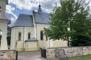 Kościół parafialny w Skarżysku Kościelnym / Fot. Anna Głąb - Radio Kielce