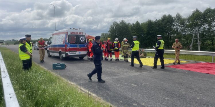 Kilkadziesiąt osób rannych na obwodnicy Opatowa