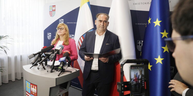 16.06.2025. Kielce. Konferencja prasowa w sprawie teatru Żeromskiego / Fot. Jarosław Kubalski - Radio Kielce